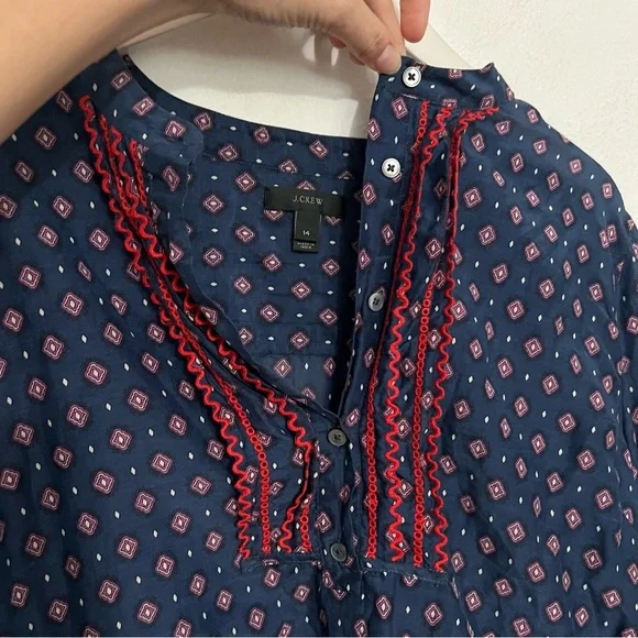 EUC-J Crew Embroidered Bell Sleeve Top Blue Red Printed Long Sleeve Blouse - Picture 8 of 9